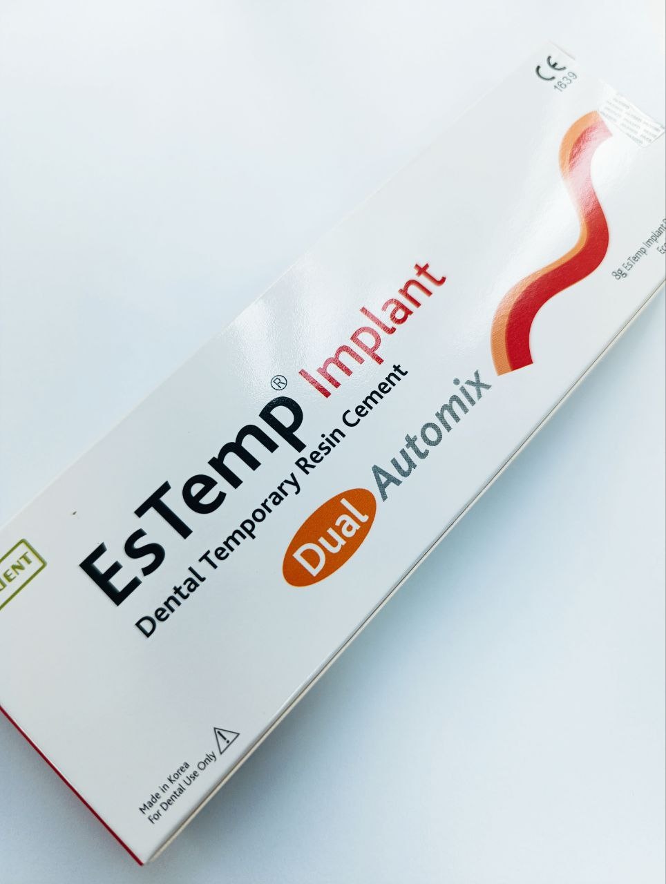 Цемет для фіксації на імплантах EsTemp